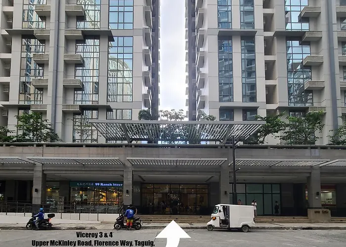 Vintage Mickey In Bgc -200mbps Wifi Апартаменты